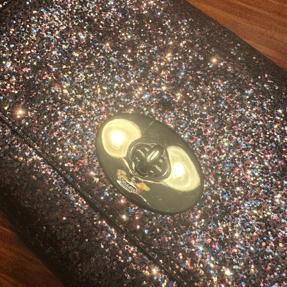 Bling coach purse - Picture 3 of 7